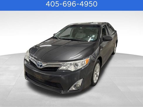 Used 2012 Toyota Camry XLE w/ Leather Pkg image 1