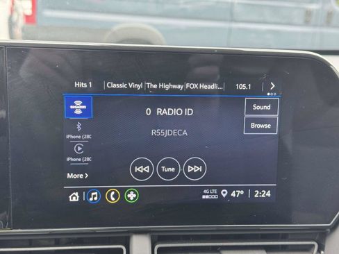 Used 2024 Chevrolet Trax LS FWD image 24