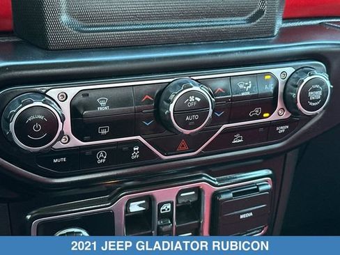 Used 2021 Jeep Gladiator Rubicon AWD/4WD image 21