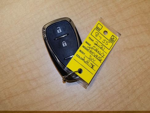 Used 2021 Chevrolet Traverse LS image 40