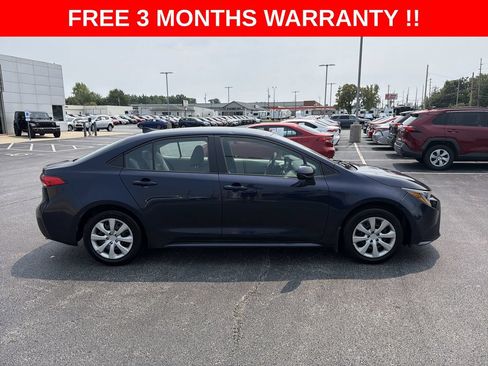 Used 2022 Toyota Corolla LE FWD image 29