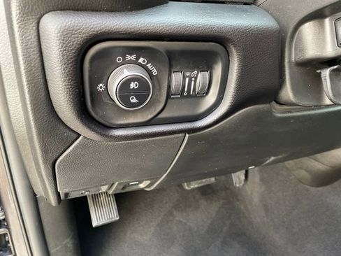 Used 2024 RAM 2500 Laramie w/ Safety Group image 30