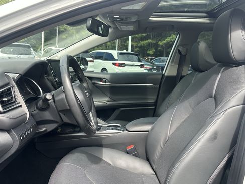 Used 2024 Toyota Camry XLE w/ Navigation Package FWD image 7
