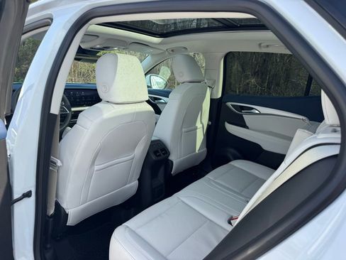 New 2026 Buick Envision Avenir image 23