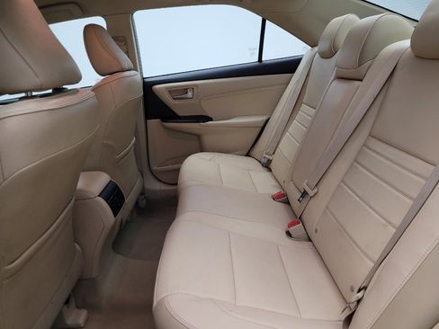 Used 2016 Toyota Camry XLE w/ Convenience Package FWD image 18
