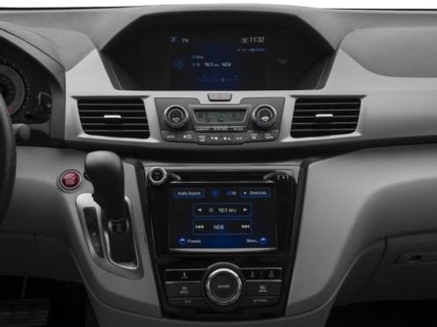 Used 2017 Honda Odyssey EX image 10