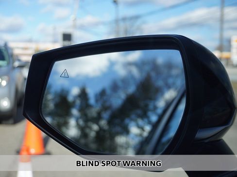 Used 2025 Kia Sportage EX image 5