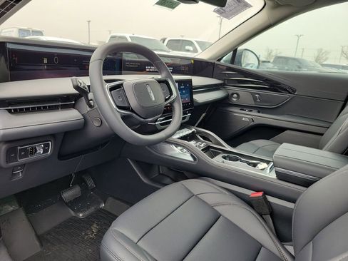 New 2026 Lincoln Nautilus Premier w/ Equipment Group 102A image 20