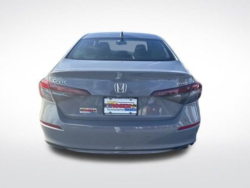 Certified 2025 Honda Civic Sport image 4