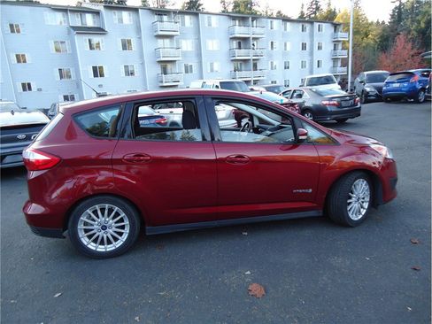 Used 2013 Ford C-MAX SE w/ Winter Pkg image 5