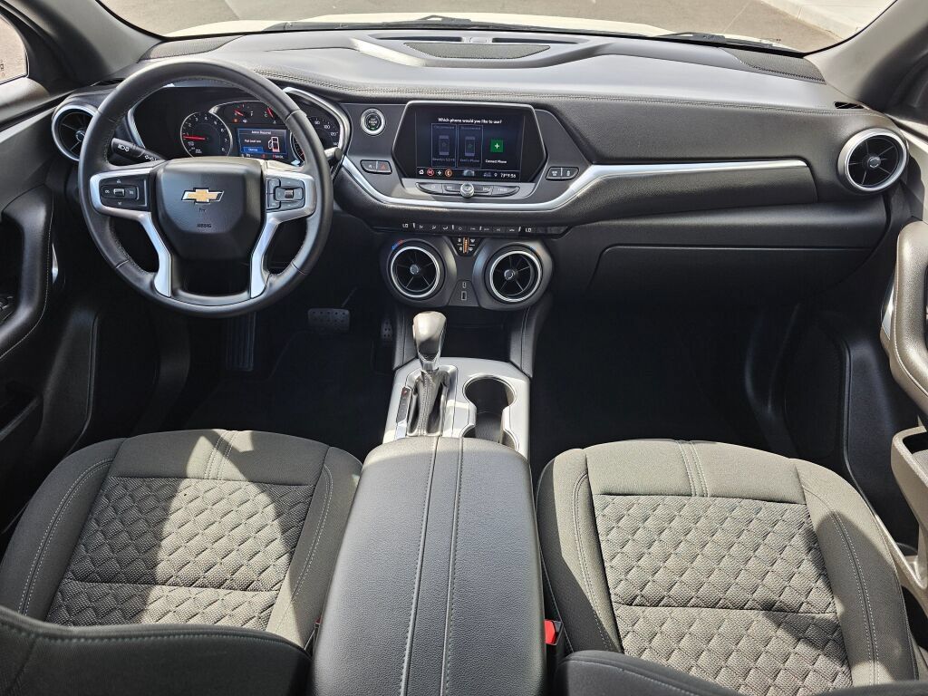 Used 2020 Chevrolet Blazer LT AWD/4WD image 9