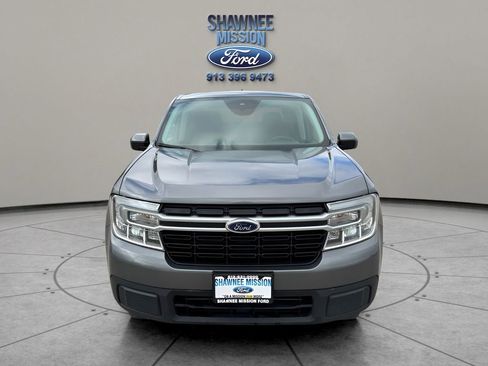 Used 2022 Ford Maverick Lariat image 2