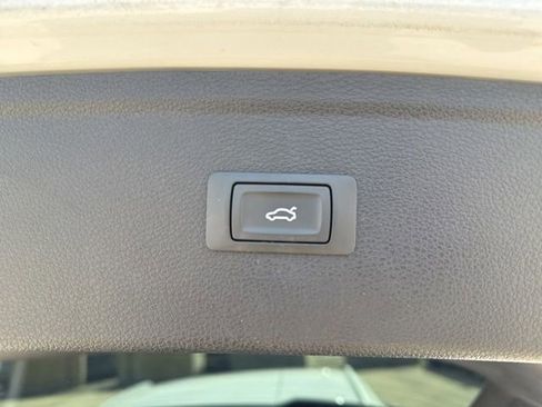 Used 2023 Audi Q5 2.0T Premium AWD/4WD image 10