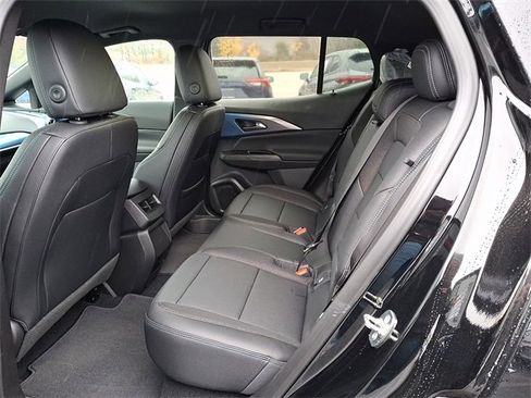 New 2026 Chevrolet Equinox EV LT image 6