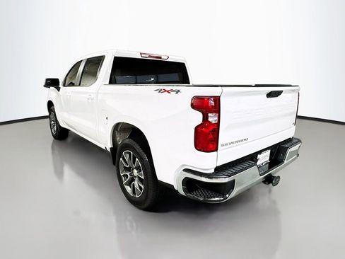 Used 2024 Chevrolet Silverado 1500 LT image 9