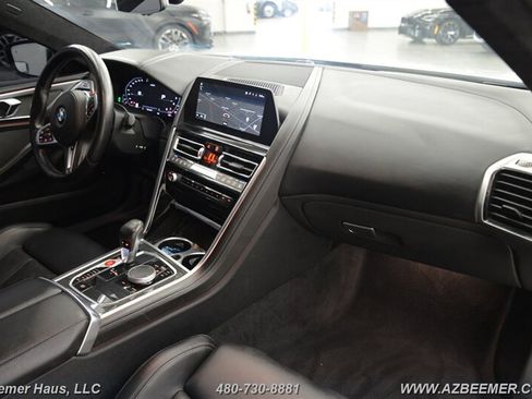 Used 2020 BMW M8 Coupe image 16