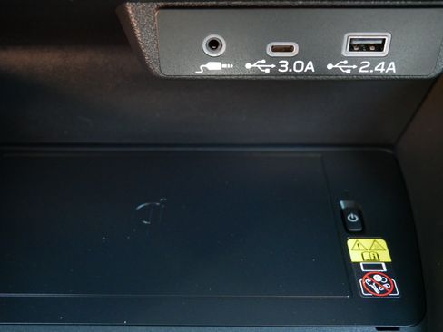 Certified 2025 Subaru Forester Premium AWD/4WD image 29