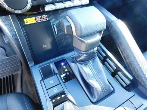 Used 2025 Toyota Tacoma SR5 image 12