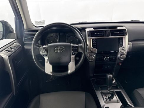 Certified 2023 Toyota 4Runner SR5 Premium image 33