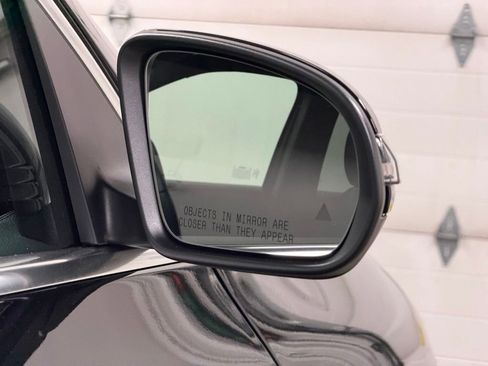 Used 2023 Mercedes-Benz GLA 250 4MATIC image 13