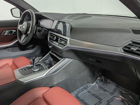 Certified 2022 BMW 330i xDrive Sedan w/ M Sport Package image 37