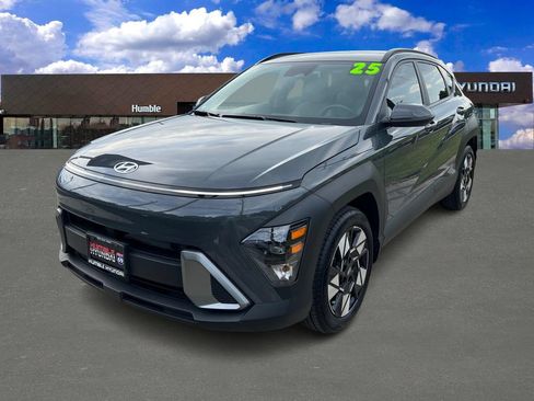 Certified 2025 Hyundai Kona SEL FWD image 1