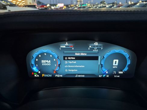 New 2025 Ford Bronco Badlands image 23