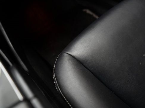 Used 2016 Toyota Prius V Four image 25