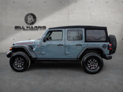 Used 2024 Jeep Wrangler Unlimited Rubicon w/ XTREMEE 35" Tire Package image 7