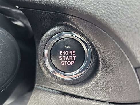 Used 2023 Subaru Ascent Limited w/ Technology Package image 31