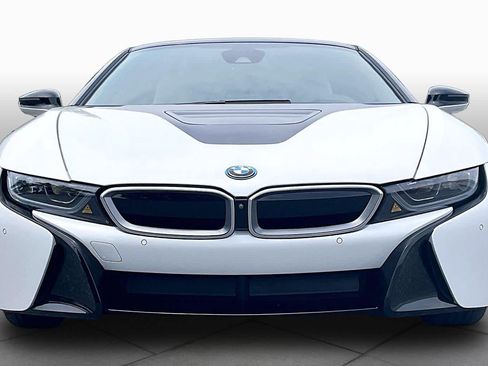 Used 2019 BMW i8 Roadster AWD/4WD image 3