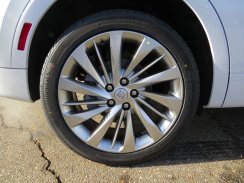 New 2026 Buick Envision Avenir image 11