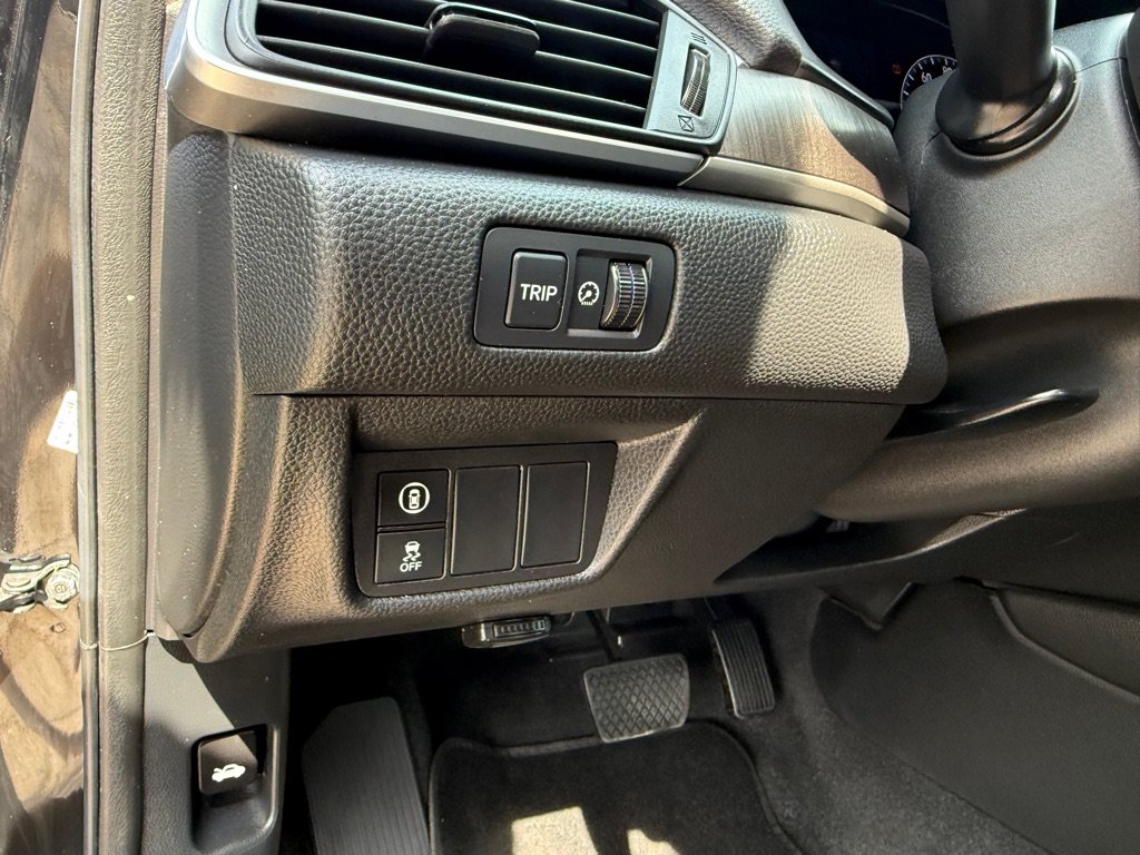 Used 2021 Honda Accord LX image 17