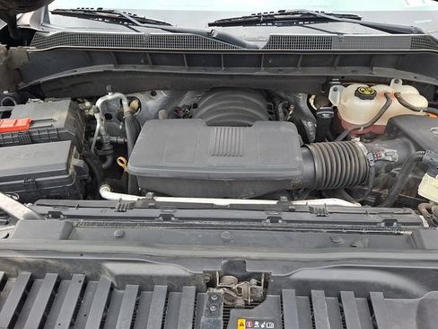 Used 2019 Chevrolet Silverado 1500 LT w/ All-Star Edition AWD/4WD image 34