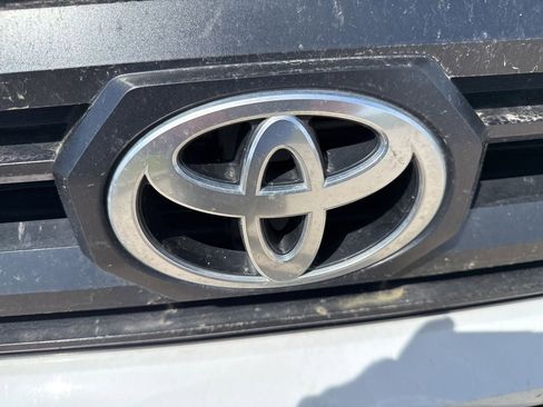 Used 2024 Toyota Tacoma SR image 14