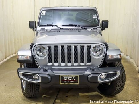 Used 2021 Jeep Wrangler Unlimited Sahara w/ Dual Top Group image 6