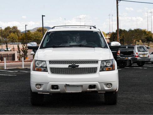 Used 2014 Chevrolet Tahoe LT w/ All-Star Edition AWD/4WD image 2
