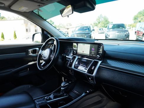 Used 2022 Kia Sorento S w/ Panoramic Sunroof Package FWD image 14