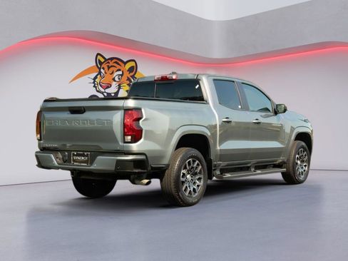Used 2023 Chevrolet Colorado LT w/ LT Convenience Package II RWD image 5