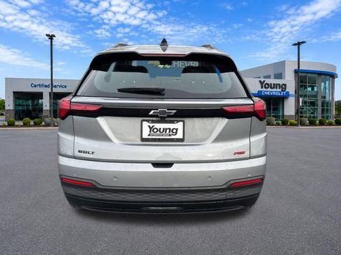New 2027 Chevrolet Bolt RS w/ Technology Package FWD image 7