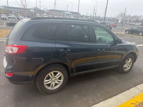 Used 2012 Hyundai Santa Fe GLS image 10