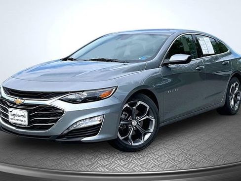 Used 2024 Chevrolet Malibu LT FWD image 1