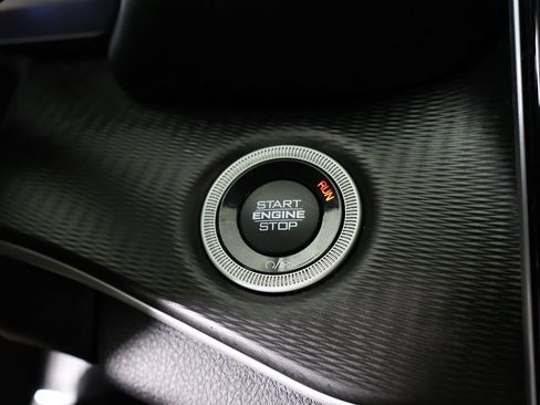 Used 2023 Jeep Grand Cherokee L Laredo AWD/4WD image 43