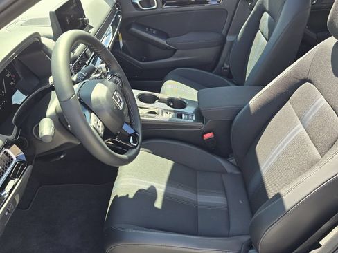 Used 2025 Honda Civic Sport image 31