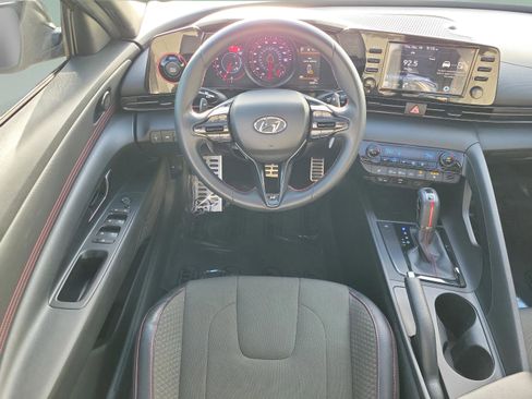 Certified 2022 Hyundai Elantra N Line image 8
