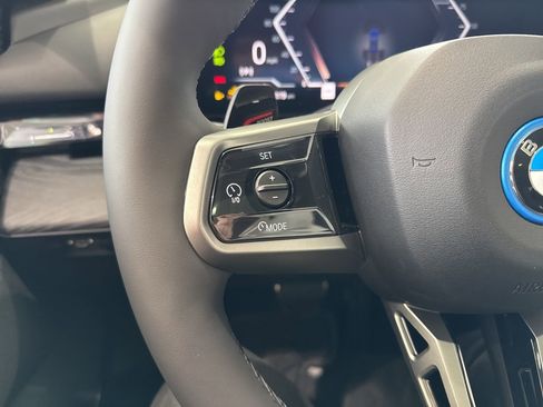 New 2026 BMW 550e xDrive image 20