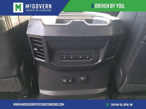 Used 2024 Toyota Tundra Platinum AWD/4WD image 23
