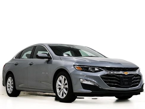 Used 2024 Chevrolet Malibu LT FWD image 1