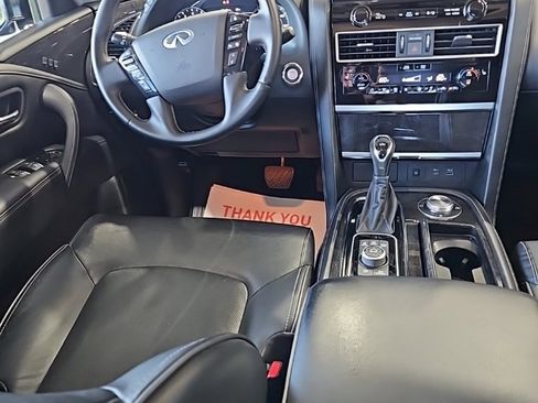 Used 2024 INFINITI QX80 Luxe image 26