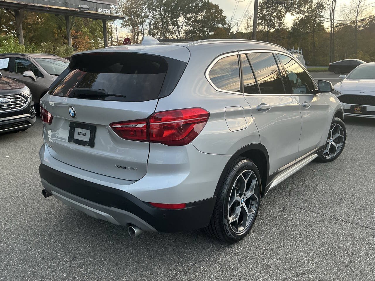 Used 2019 BMW X1 xDrive28i w/ Convenience Package AWD/4WD image 6
